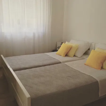 Sun&sea شقة زادار